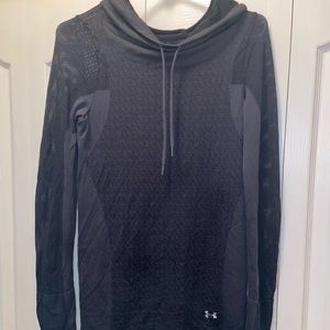 Under Armour performance long sleeve shirt